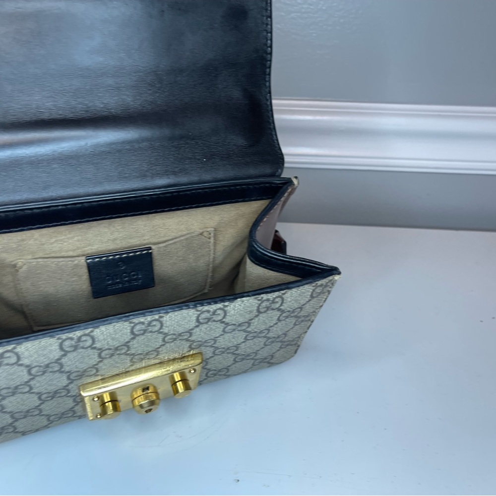 Gucci - GG PADLOCK Supreme SMALL SHOULDER Crossbody with COA Black Biege - Picture 7 of 16